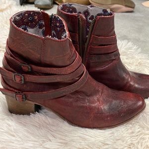 Freebird Booties size 9